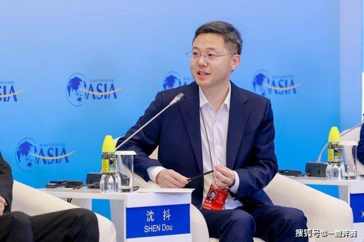 百度沈抖谈AI：具身智能发展还需迈过三道关