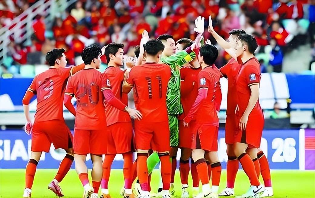 5比1！三位中国男足国脚携手爆发打入四球击败阿根廷队，却不可信