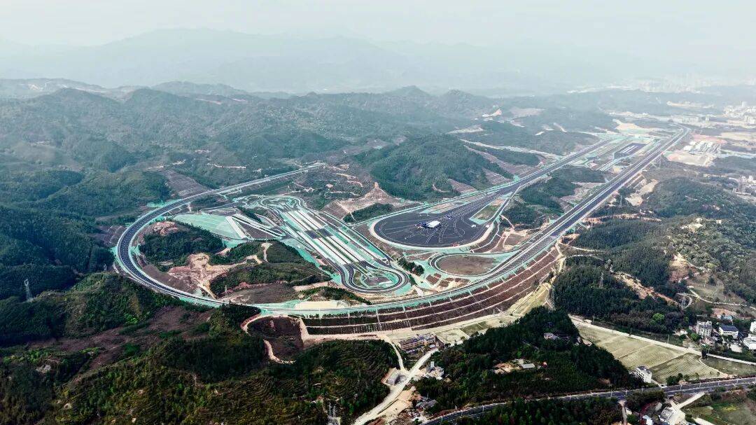 国内首个!探秘“路空一体”国家级测试基地(图1) 国内首个!探秘“路空一体”国家级测试基地(图1)
