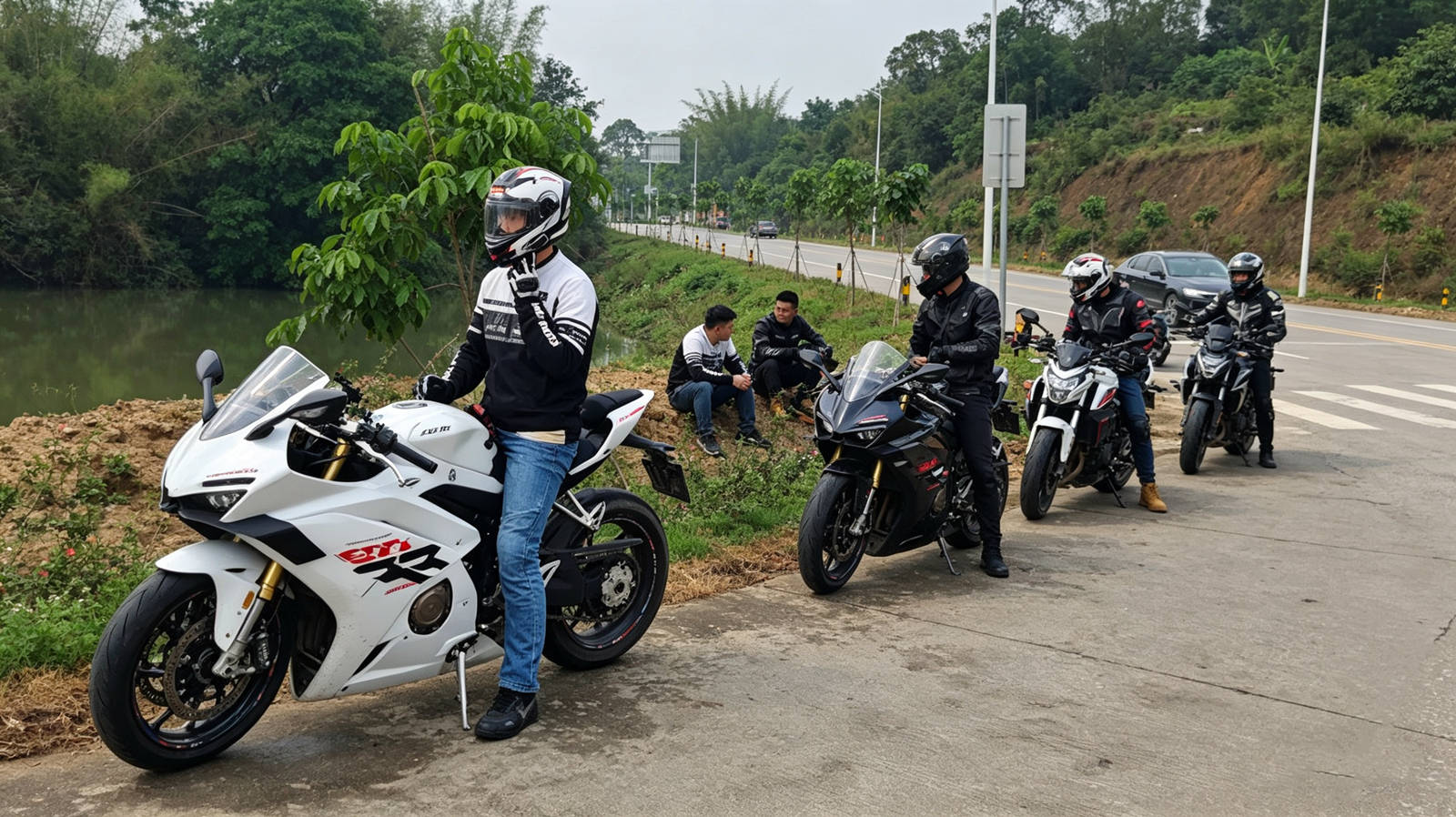 张雪500RR车主实测，Reso Pilot Lite耳机，对讲终于不掉链子了！