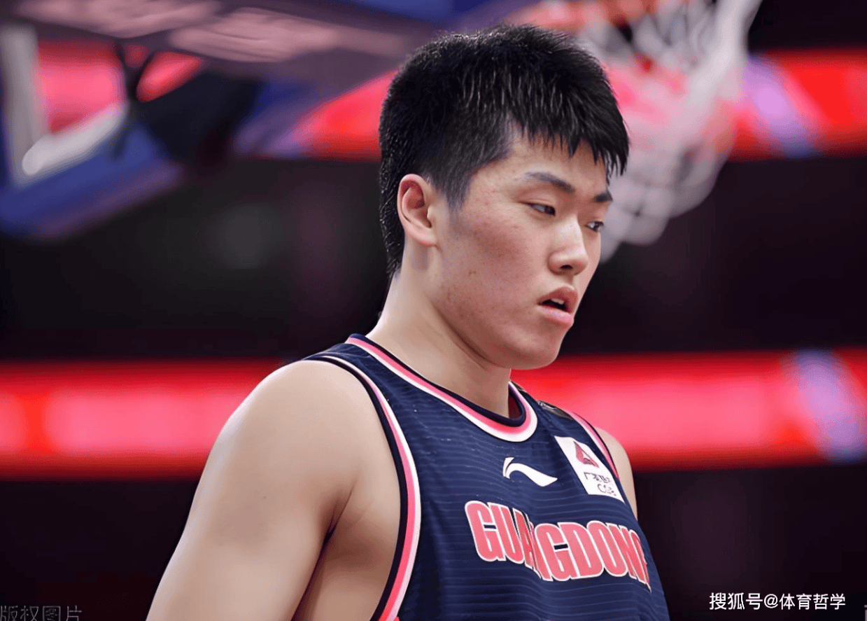 雪上加霜！广东队又一锋线悍将受伤 杜锋很无奈