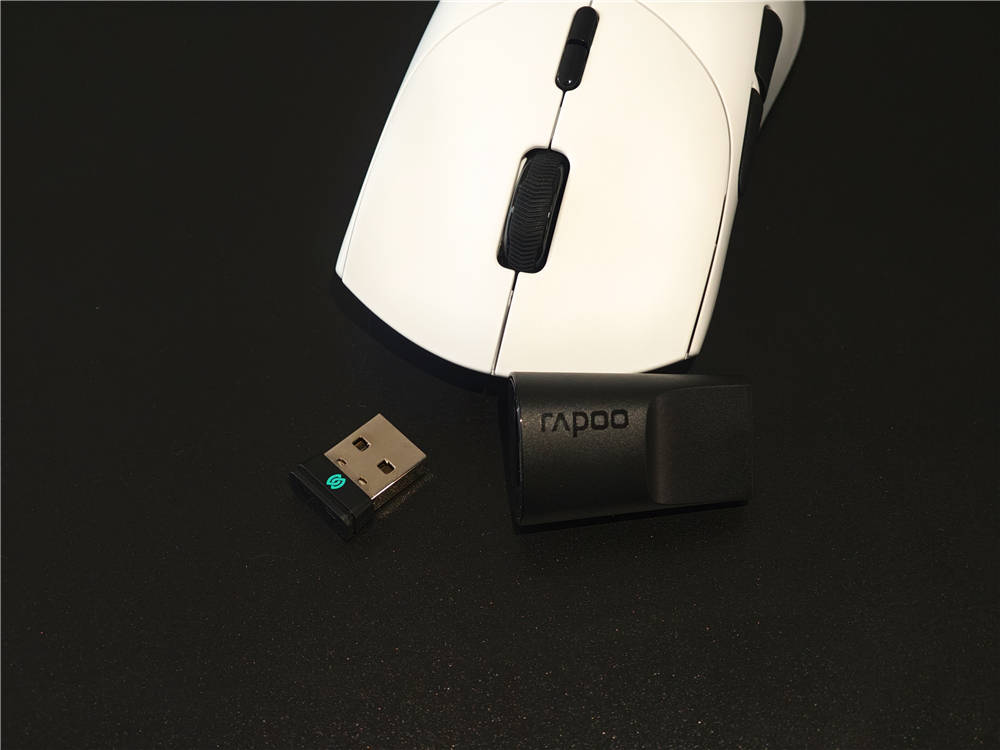 雷柏VT7 Ultra星闪版：双8K+5G同源抗干扰+215小时续航，打造全新电竞体验