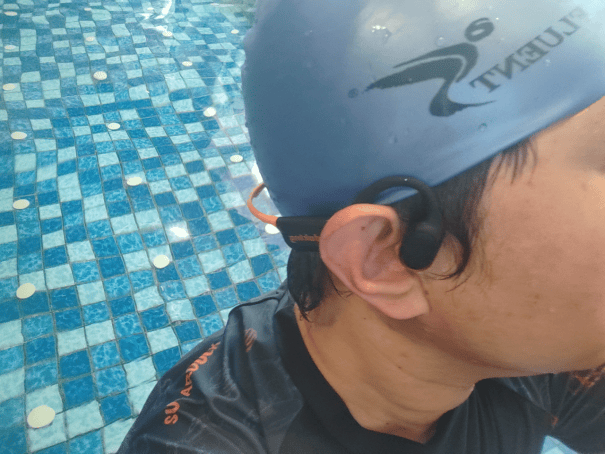 专业泳者的水下声伴-wedoking Fire 专业游泳骨传导耳机实测评测