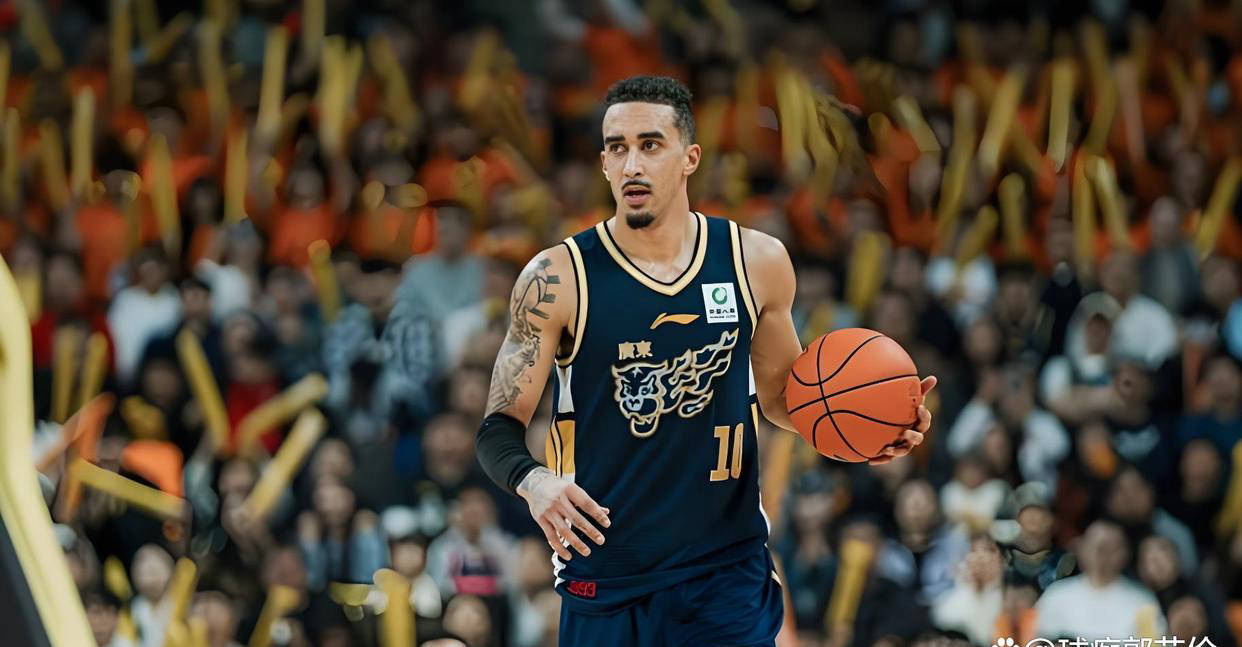 广东男篮逆转胜宁波：缺少杜锋与胡明轩，徐杰独砍27分