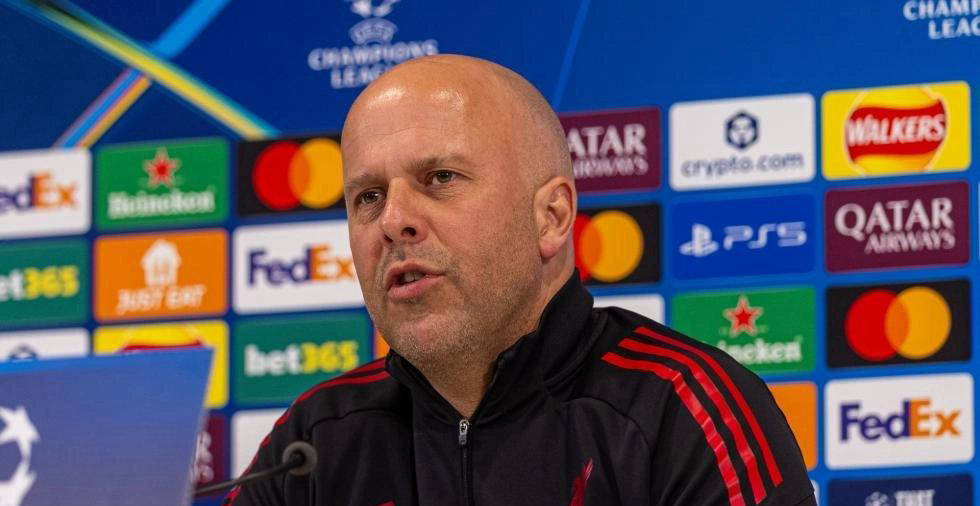 致敬滕哈赫？斯洛特赛后逆转：利物浦对阵大巴黎创造21次机会却无功而返