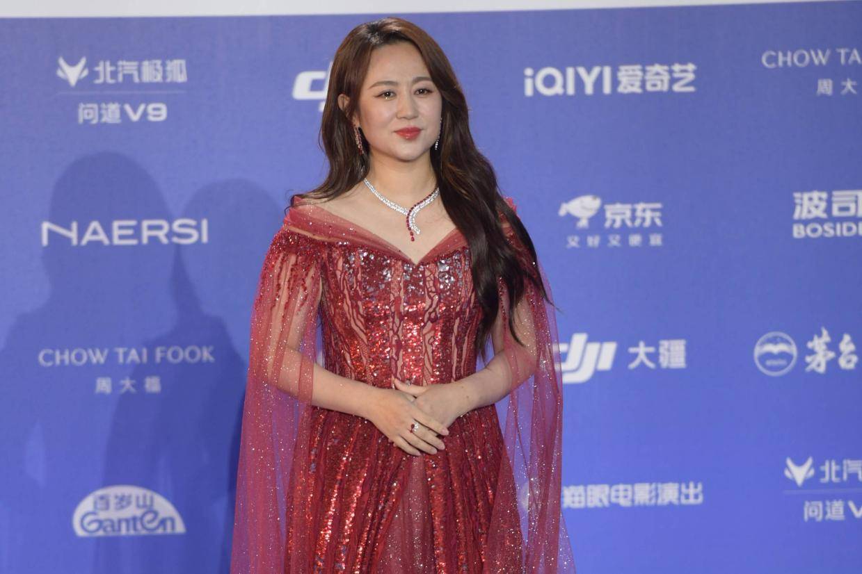 马丽深情告白：对表演的热爱已融入生命，演戏成生活必需