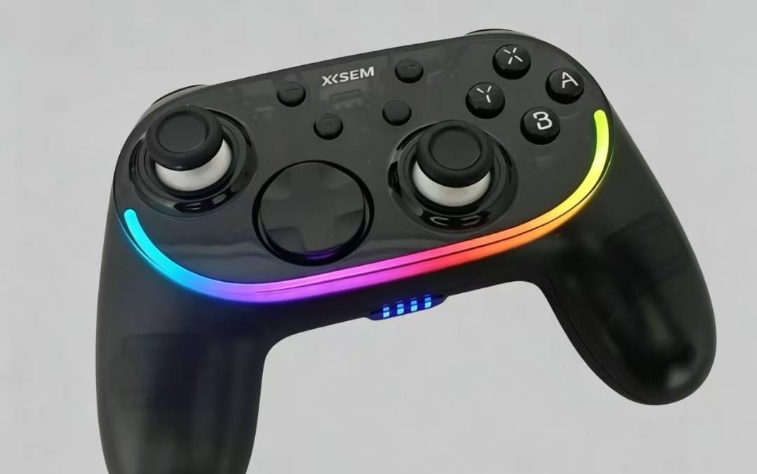 西圣GC1手柄，颜值操控兼备，这性价比绝了！