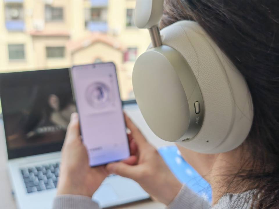 戴了三天荣耀亲选Codeler头戴式耳机2，聊聊真实感受！