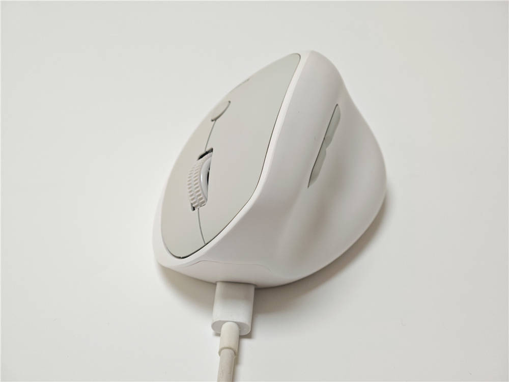 西圣M1人体工学鼠标：告别鼠标手，久用不累，办公更轻松