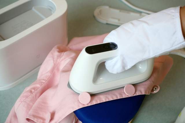 米家熨烫机2评测：除菌除螨，熨衣从此告别“皱”烦恼