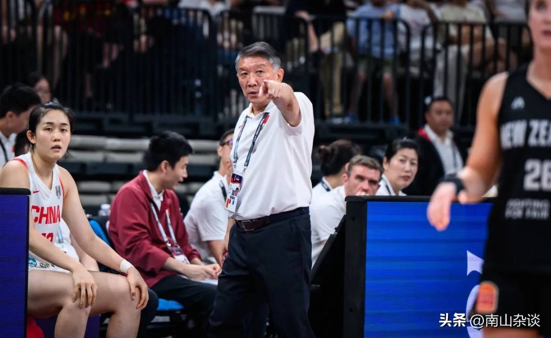 陈明伶加盟澳洲联赛，中国女篮共计5人留洋，宫鲁鸣再被打脸！