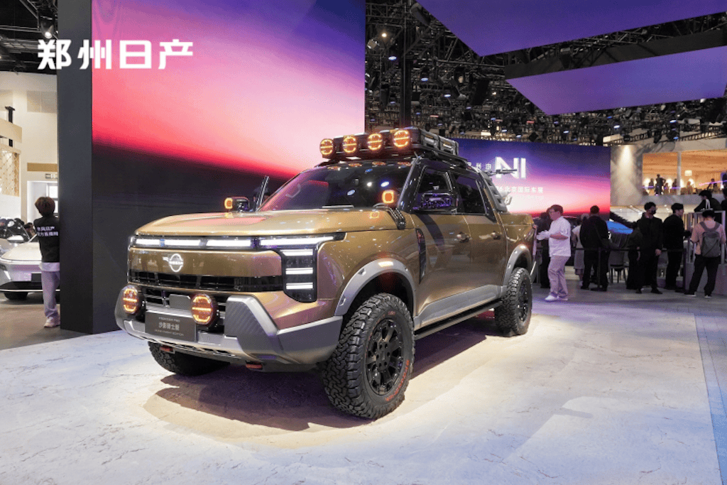 郑州日产携锋坦·沙影骑士版及全球插混SUV概念车耀目2026北京车展387.png