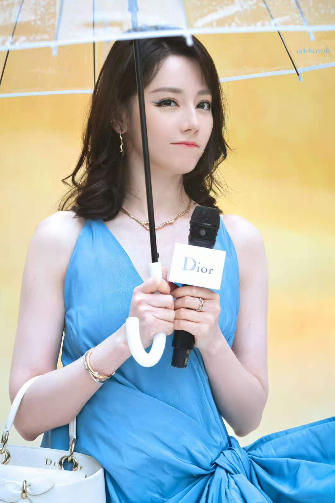 11d649aa8a35ac0e813701f5bca4a935.jpg