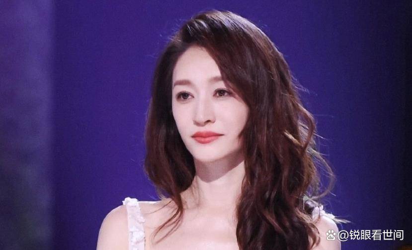 原创            被李小冉告过的博主，竟被乘风2026请来？背后有深意