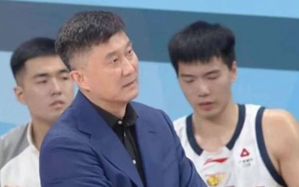 CBA最新消息！赵睿曾凡博确定出战，杜锋赛前示弱，程帅澎恢复不理想