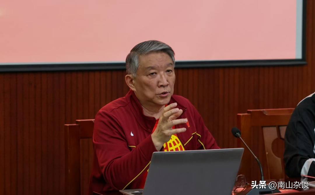 中国女篮开大会！宫鲁鸣再提新要求:三统一 两强化 两提升 一严格！