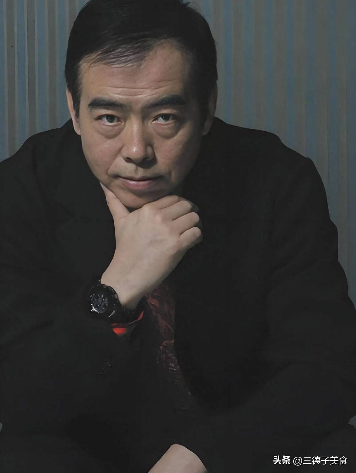 恩爱30年难敌残酷现实74岁陈凯歌苍老佝偻57岁陈红仍很娇艳