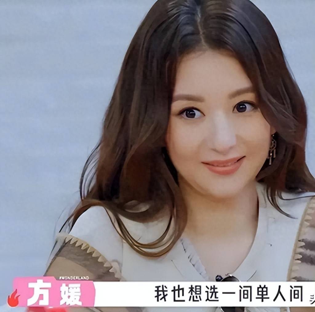 原创            郭富城陪方媛奔丧，网友好评