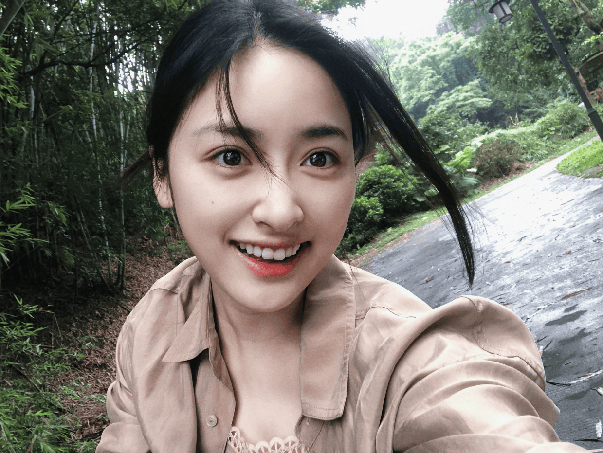 徐志胜曾当王鹤棣面说有小群 沈月表示“每一个群都有我”封面图