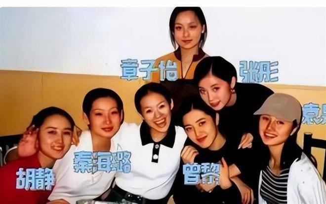 中戏两百年难得一遇的美女曾黎，她的名字总是与美丽、才华和从容联系在一起。