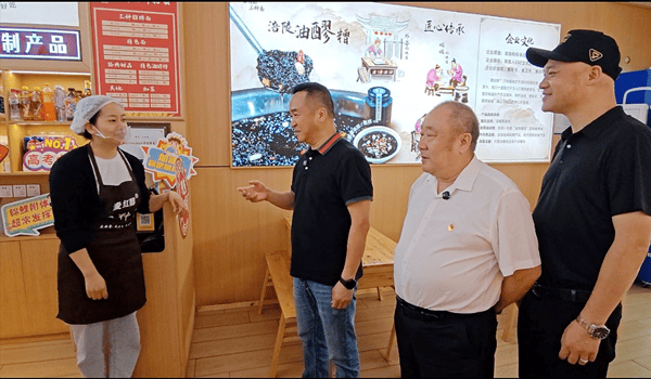 “一碗暖心面 温暖一座城”涪陵38家面馆免费送面助力高考(图6) 文章配图-1
