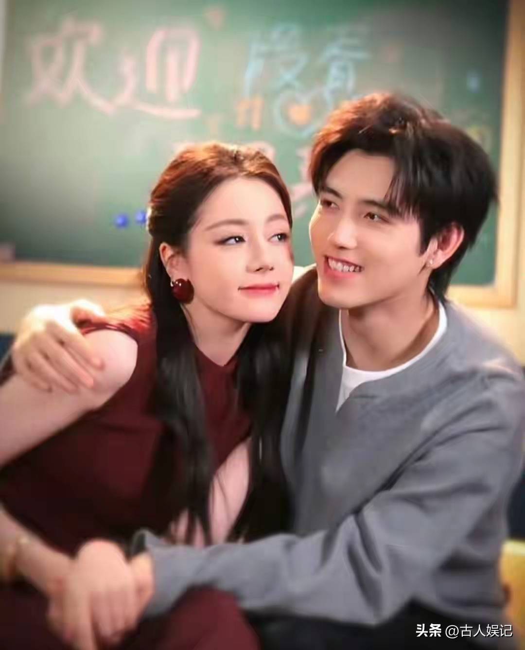 迪丽热巴陈飞宇恋情曝光?同居+同款男方妈妈在线吃瓜太真实
