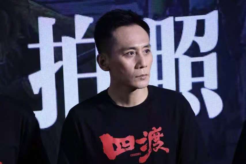 长征题材电影《四渡》举行首映礼 主演刘烨王雷许魏洲蓝盈莹等出席映后见面会