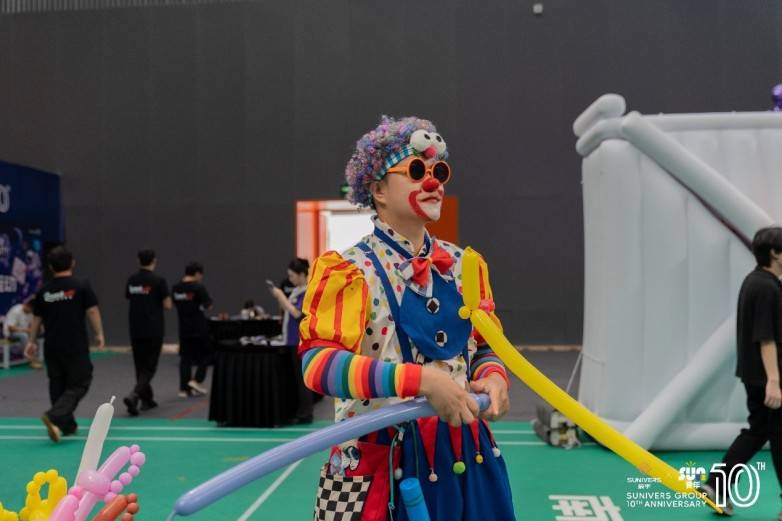 十载同心逐光行 趣享运动绽锋芒 | 辰宇嘉年华之“趣动拾光”运动会圆满落幕(图14) 十载同心逐光行 趣享运动绽锋芒 | 辰宇嘉年华之“趣动拾光”运动会圆满落幕(图14)