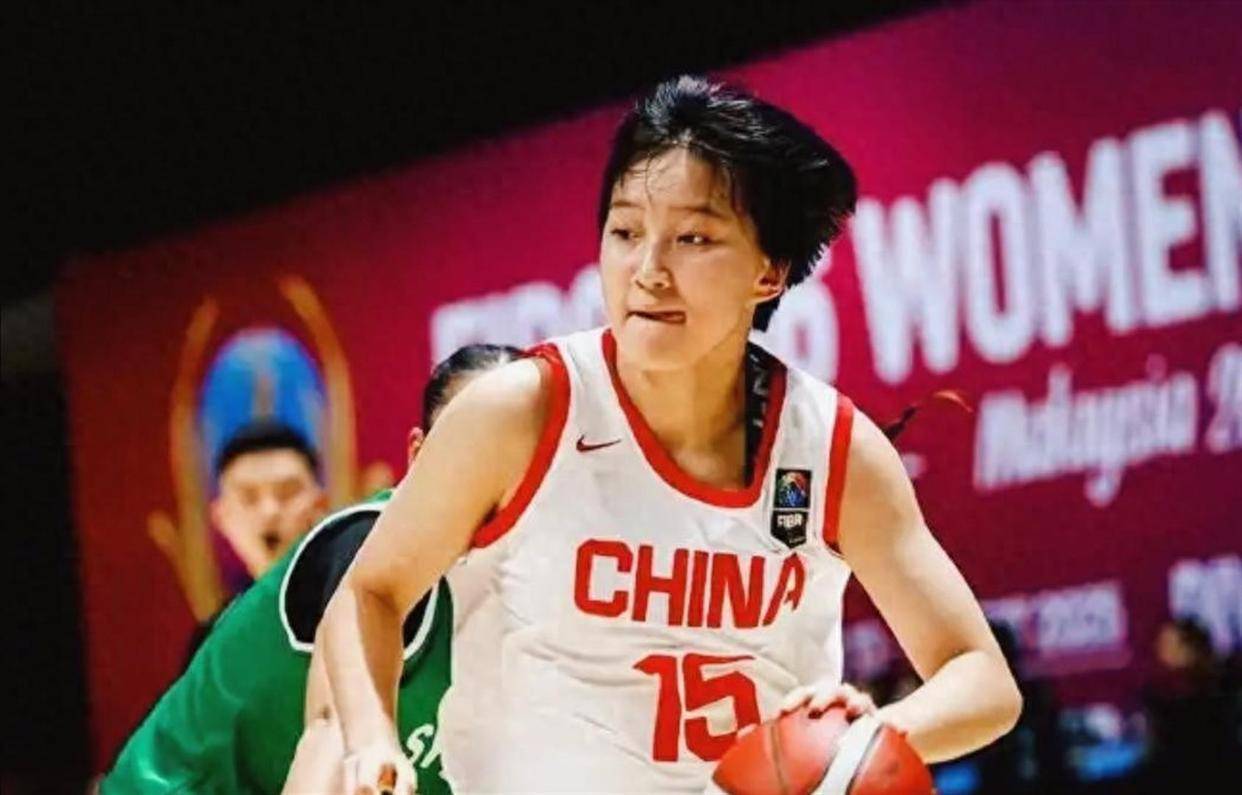 今晚中国女篮迎战西班牙女篮，大胆预估中国大胜，基于以下几点原因