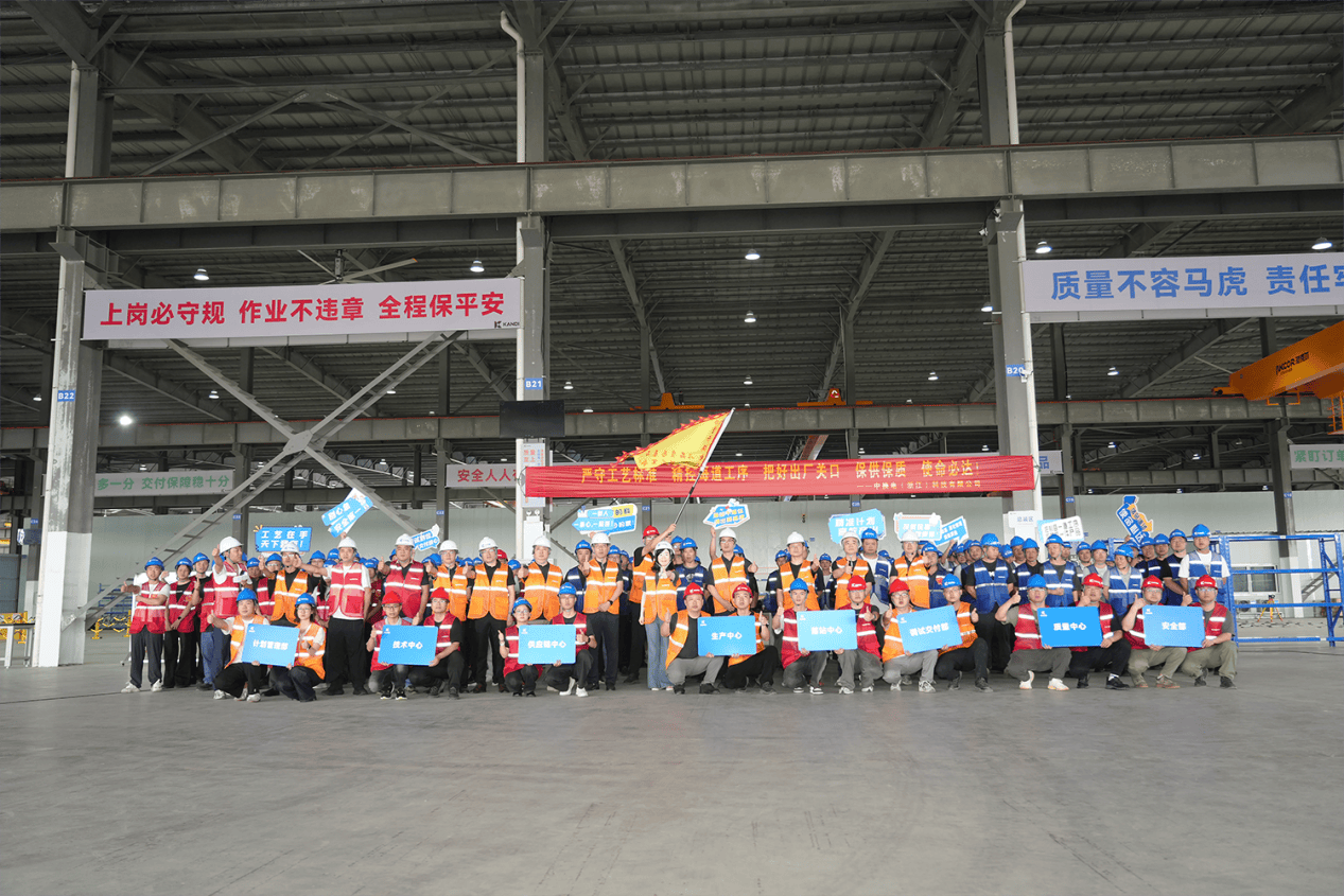 《康迪科技临安换电基地正式投用 重卡换电装备迈入规模化制造时代》