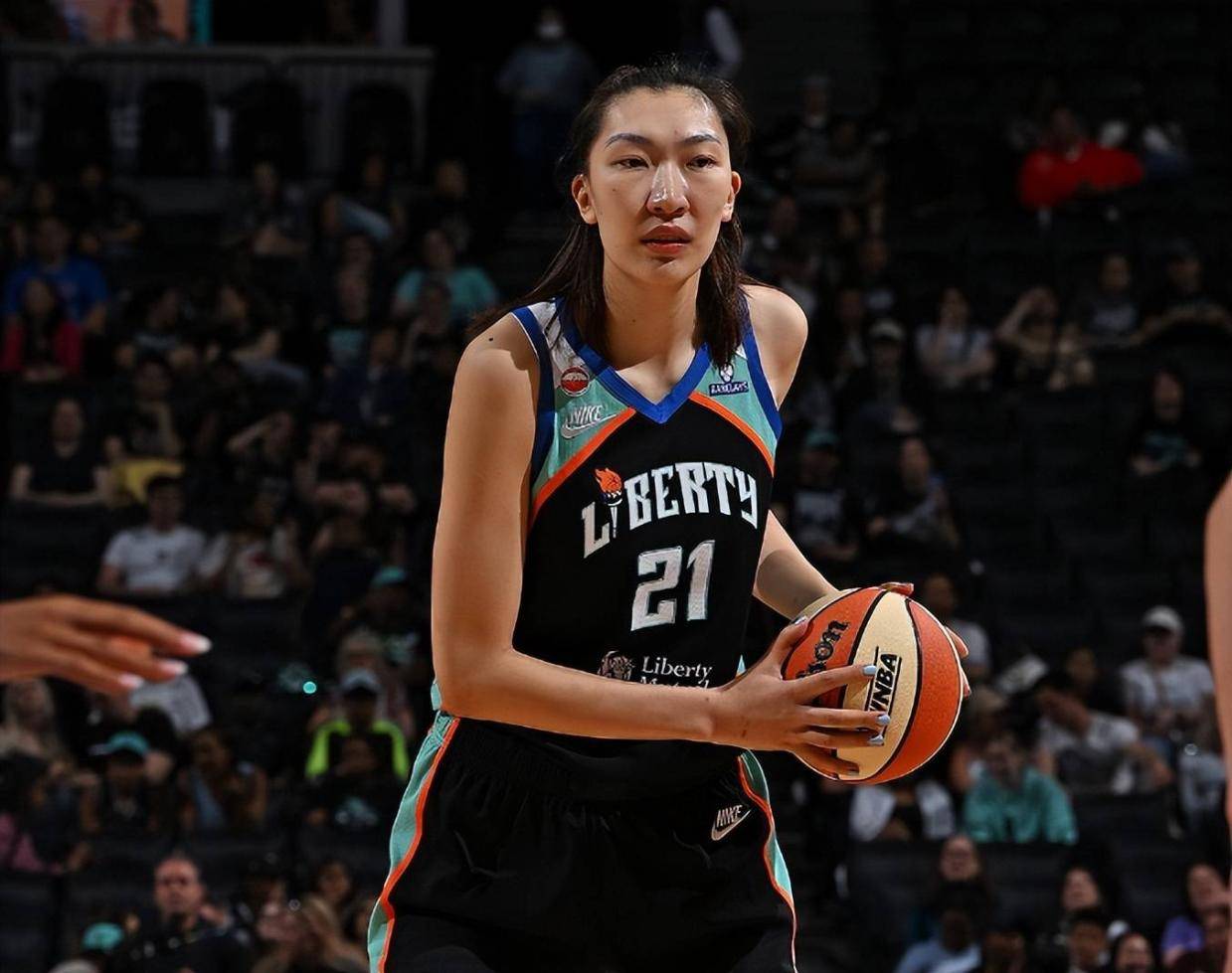 留洋征程再续！韩旭确认重返WNBL 新赛季加盟吉朗毒液再战澳洲联赛