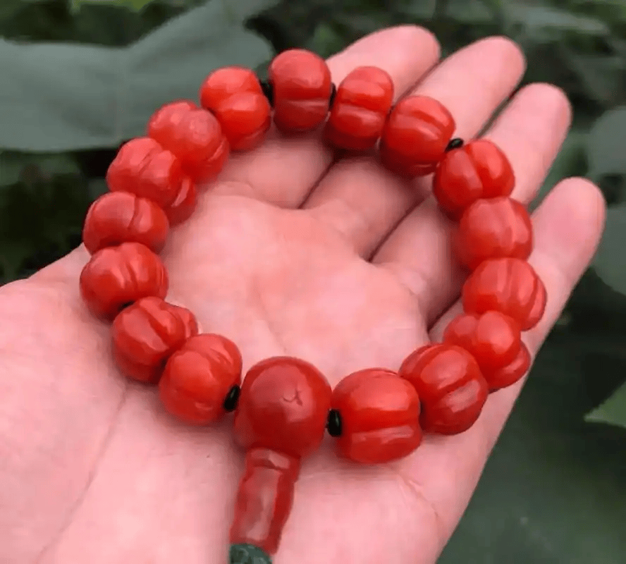 玩南红玛瑙十几年，我踩过的坑、摸透的行情，真心劝各位藏友别再乱买