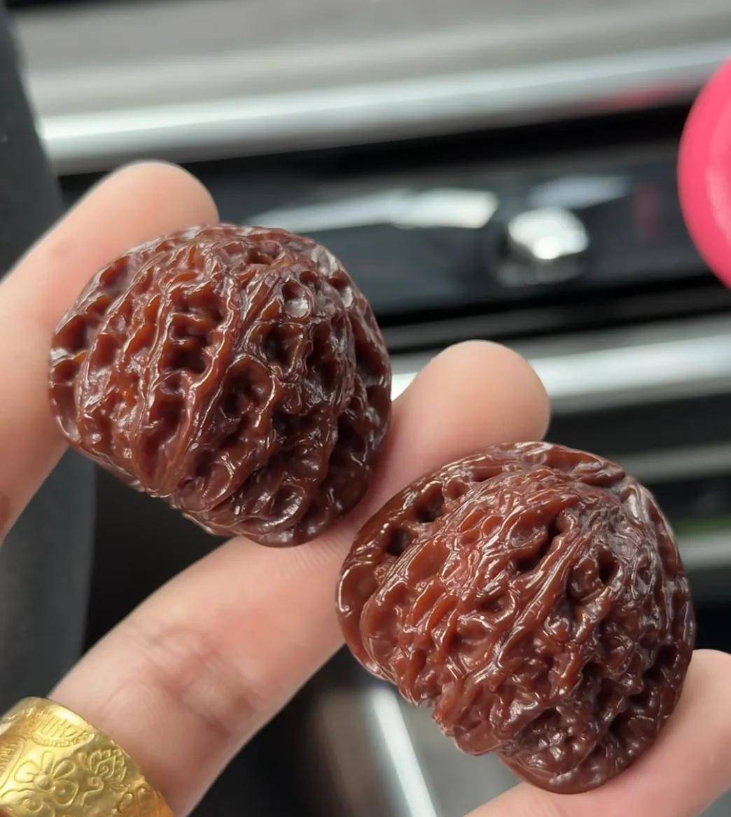 文玩核桃涨价是不是炒作？你管他那么多干啥