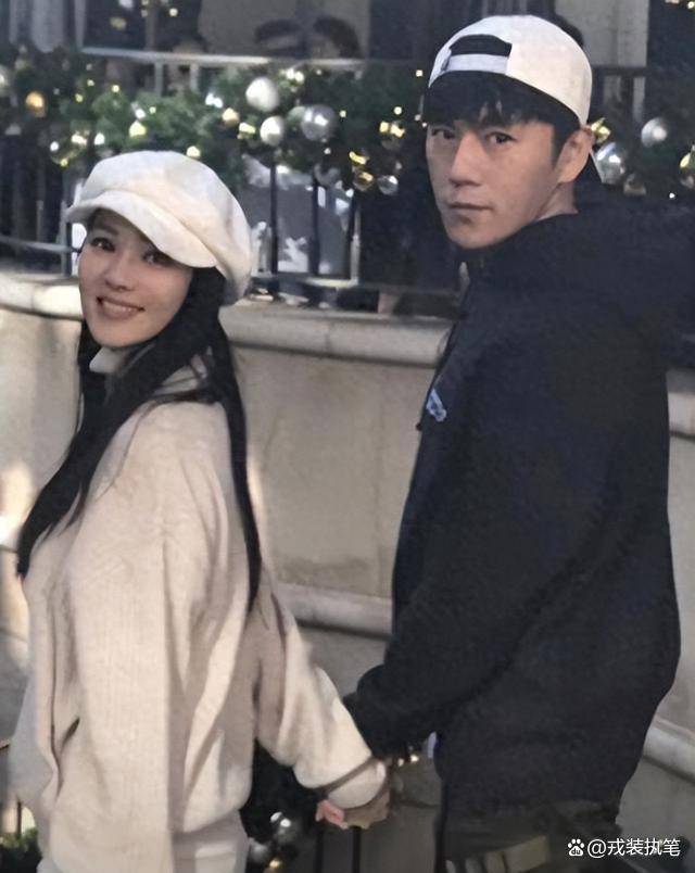原创            58岁伊能静首度揭开与秦昊婚配真相，自曝本不愿参加妻子团综艺