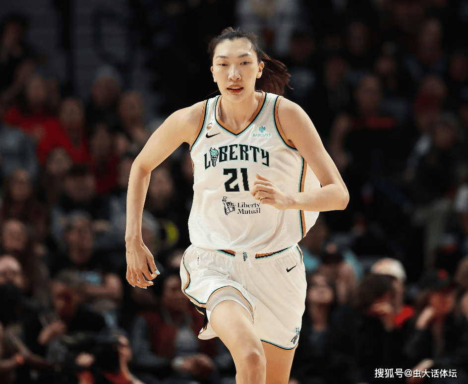 85‑81险胜！韩旭9分4篮板站稳轮换，中国两大女篮留洋内线为何境遇差距拉大