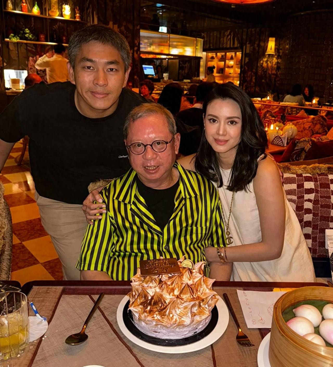 原创            何正德被曝二婚娶林恬儿，前妻是外国人，林建岳曾嫌弃女婿离过婚