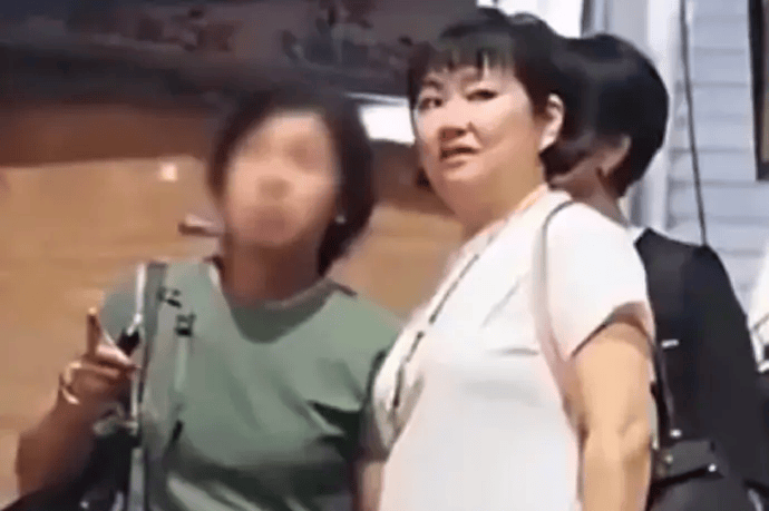 Selina父亲回应女儿发胖:她始终是我最爱的宝贝