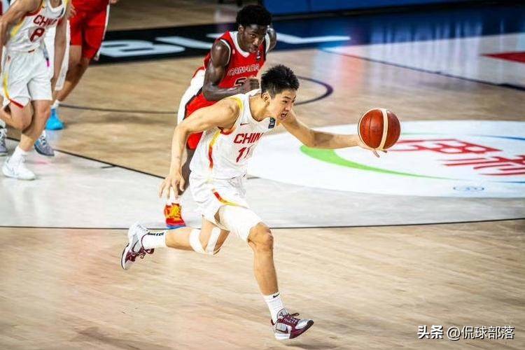 U18男篮亚洲杯：脸都不要了！中国男篮杀入4强，菲律宾耍阴招