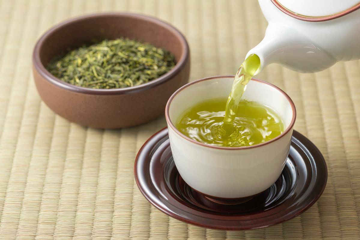 原创            茶叶被发现！医生研究发现：喝得越多，脑梗患者血管或越干净？