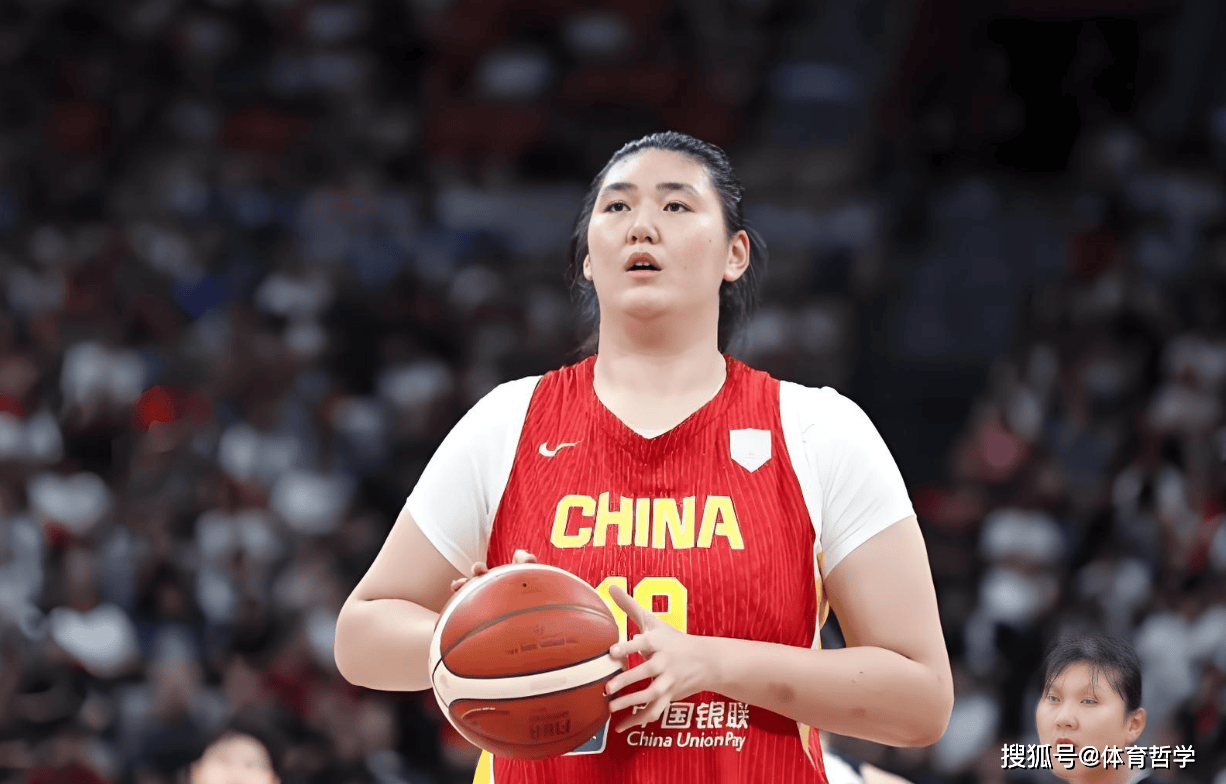 22分12板！2米26中国女篮小将，打出世界级水平