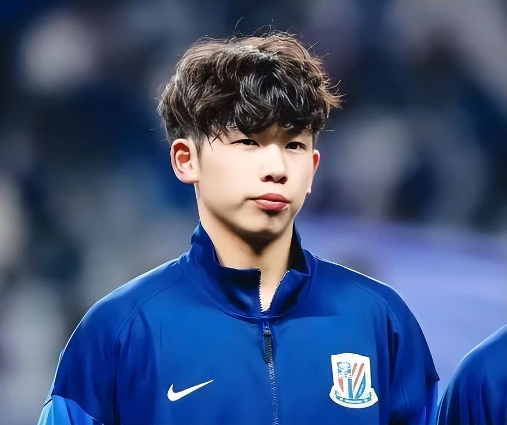 原创
            9月4日：申花唯一的本土国脚级中锋刘诚宇已在9月2日正式官宣离开俱乐部