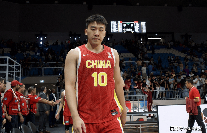 还能这样？香港金牛为王俊杰报备合同，避开选秀，目标冲CBA！