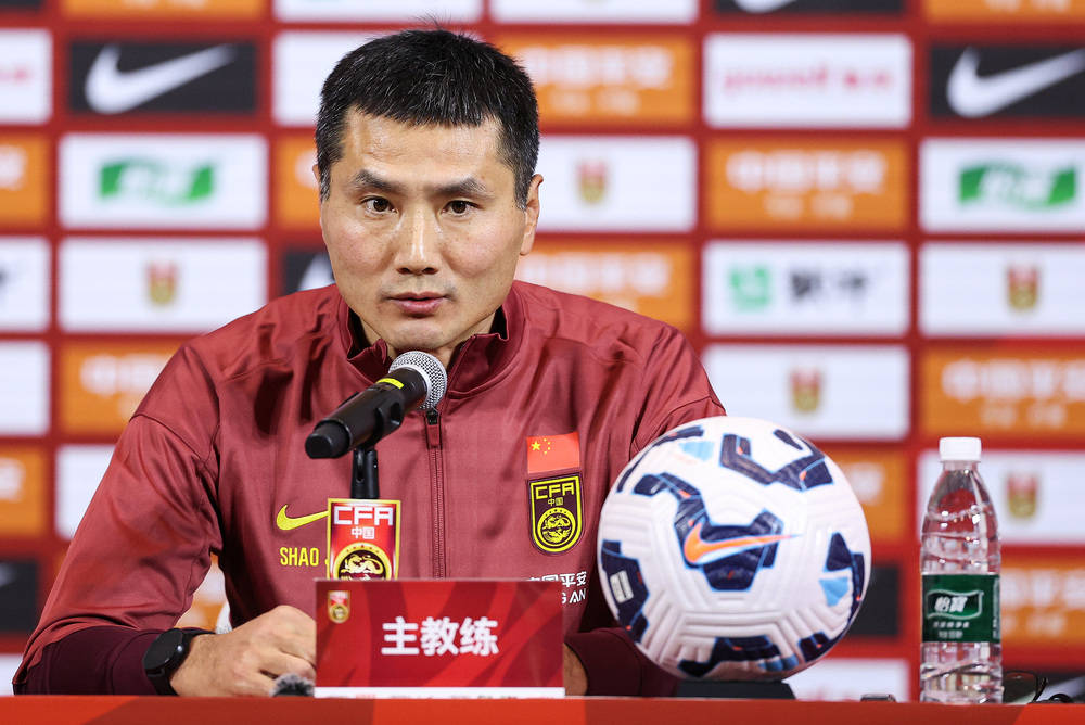 国足集训大名单还是惊喜与惊讶并存，邵佳一的心思谁也猜不透？