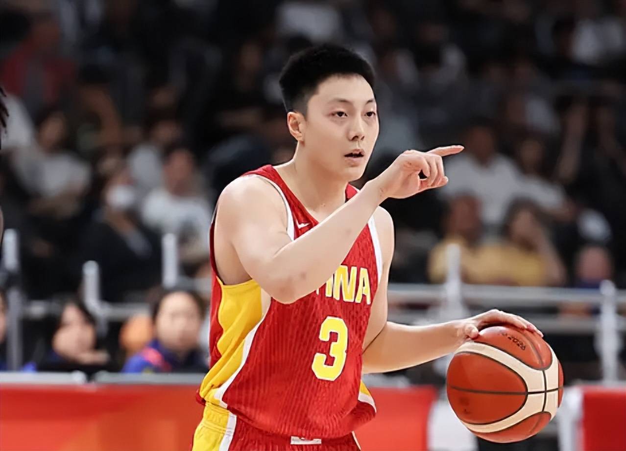 中国男篮105-61菲律宾！球员评分：全员满分！男篮全力冲击亚运冠军