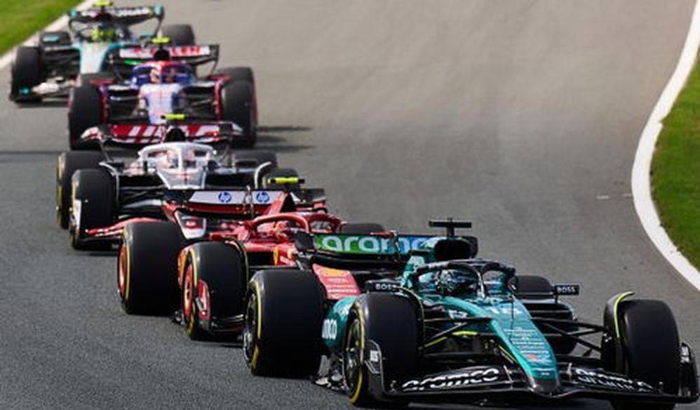 9月15日：西班牙国王携两公主站台F1马德里站首秀，40年大奖赛告别加泰罗尼亚