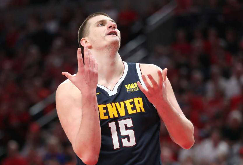一人一城！NBA中效力超过12年并未更换球队的现役球员仅剩四人