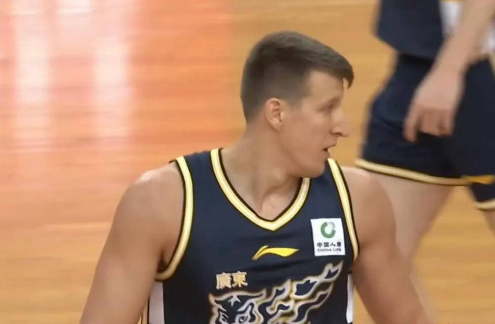 连续三场40分！华丽得分手将加盟广东男篮？