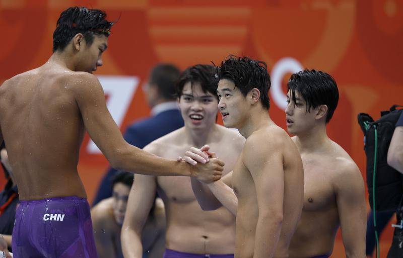 从“吃浪”到破浪——中国队男子4×200米自由泳接力夺金记
