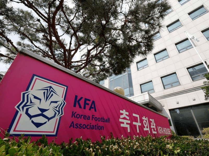 韩国警方：前足协主席郑梦奎被移送检方 洪明甫无罪