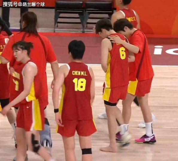22分钟砍21分,杨舒予最新伤情出炉!女篮半决赛对阵韩国,宫鲁鸣稳了